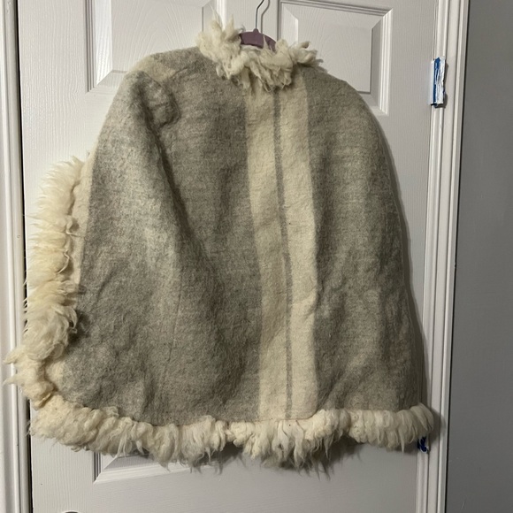 Women's Cream Wool Poncho - Picture 2 of 3